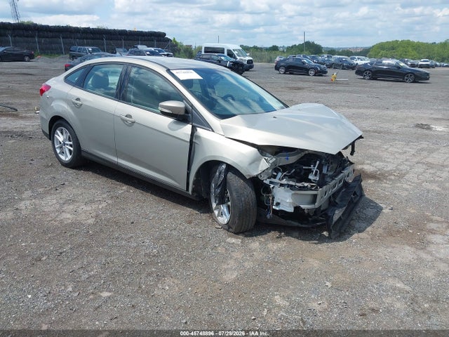 2016 1FADP3F21GL210564 main image