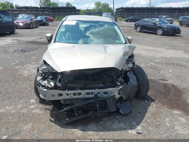 Ford FOCUS SE 2016 1FADP3F21GL210564 Image 11