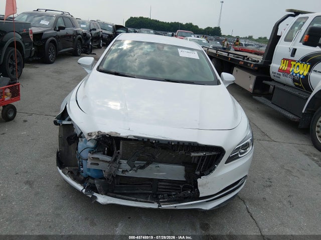 Продажа на аукционе авто 2017 Buick Lacrosse Essence, vin: 1G4ZP5SS3HU142342, номер лота: 45748919