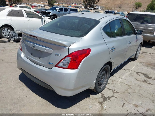 3N1CN7AP9FL940556 Nissan Versa 1.6 Sv