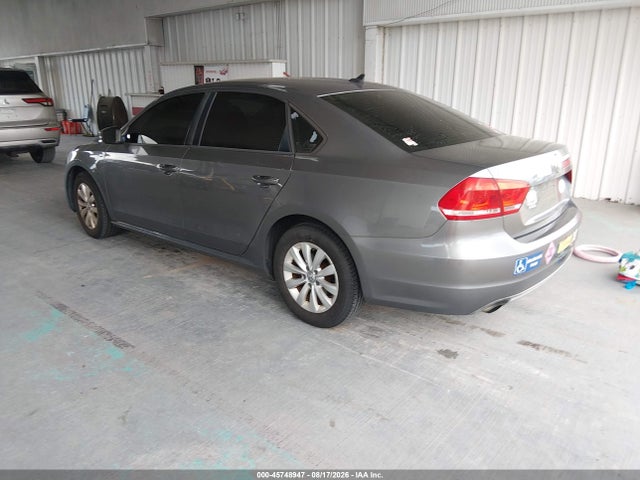 Aukcja sprzedaży 2015 Volkswagen Passat 1.8t Wolfsburg Edition, vin: 1VWAT7A32FC024270, numer aukcji: 45748947