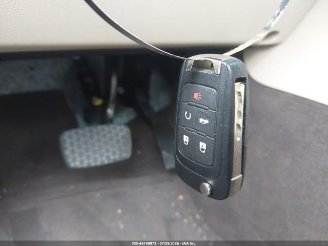 2015 Buick Lacrosse Leather მანქანა იყიდება აუქციონზე, vin: 1G4GB5GR1FF246471, აუქციონის ნომერი: 45748973