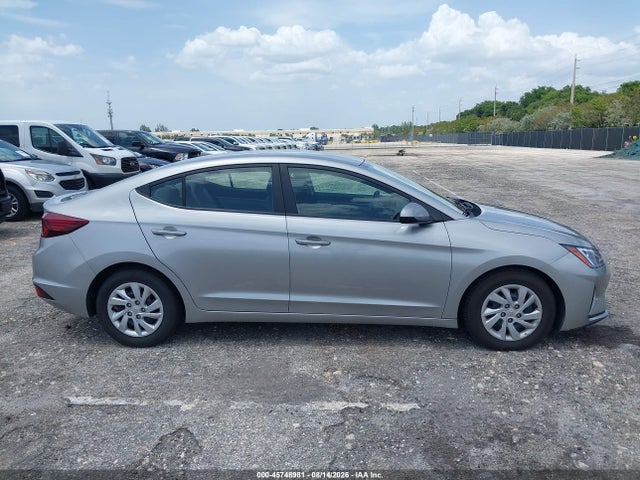 Продажа на аукционе авто 2020 Hyundai Elantra Se, vin: 5NPD74LF2LH602670, номер лота: 45748981