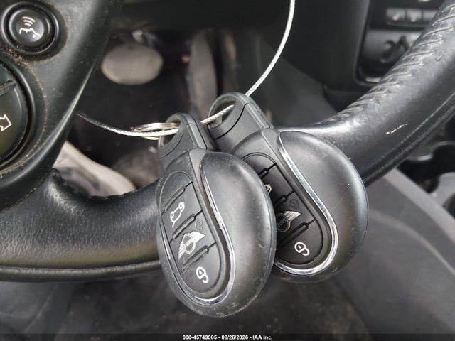 45749005 :رقم المزاد ، WMWLN5C57J2E34165 vin ، 2018 Mini Clubman Cooper مزاد بيع