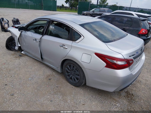 45749057 :رقم المزاد ، 1N4AL3AP1JC212887 vin ، 2018 Nissan Altima 2.5 S مزاد بيع