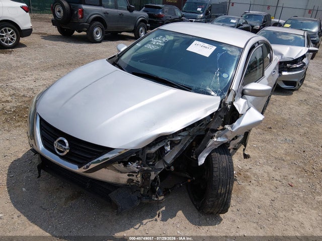 45749057 :رقم المزاد ، 1N4AL3AP1JC212887 vin ، 2018 Nissan Altima 2.5 S مزاد بيع