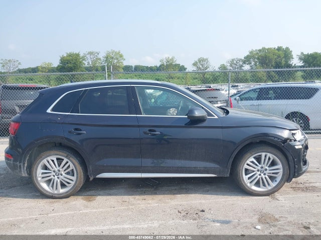 45749062 :رقم المزاد ، WA1BNAFY4J2074521 vin ، 2018 Audi Q5 2.0t Premium/2.0t Tech Premium مزاد بيع