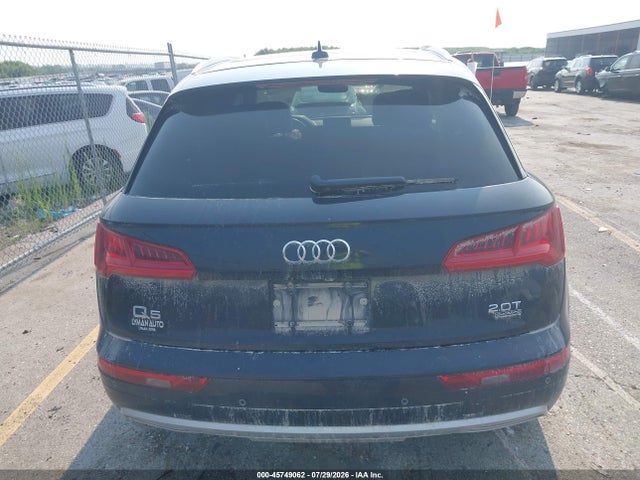45749062 :رقم المزاد ، WA1BNAFY4J2074521 vin ، 2018 Audi Q5 2.0t Premium/2.0t Tech Premium مزاد بيع
