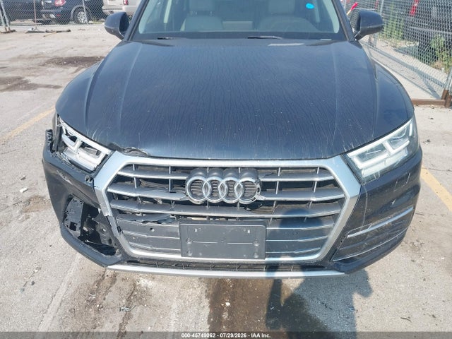 45749062 :رقم المزاد ، WA1BNAFY4J2074521 vin ، 2018 Audi Q5 2.0t Premium/2.0t Tech Premium مزاد بيع