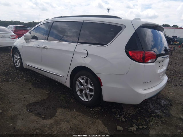 Aukcja sprzedaży 2017 Chrysler Pacifica Touring-l, vin: 2C4RC1BGXHR784932, numer aukcji: 45749067