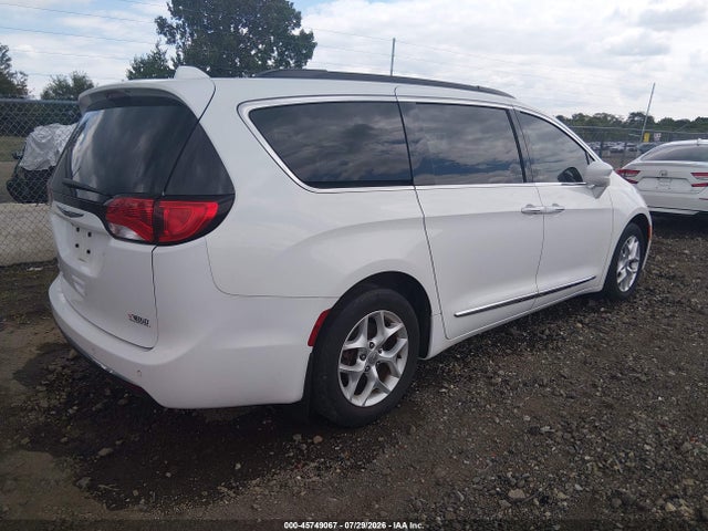 Aukcja sprzedaży 2017 Chrysler Pacifica Touring-l, vin: 2C4RC1BGXHR784932, numer aukcji: 45749067