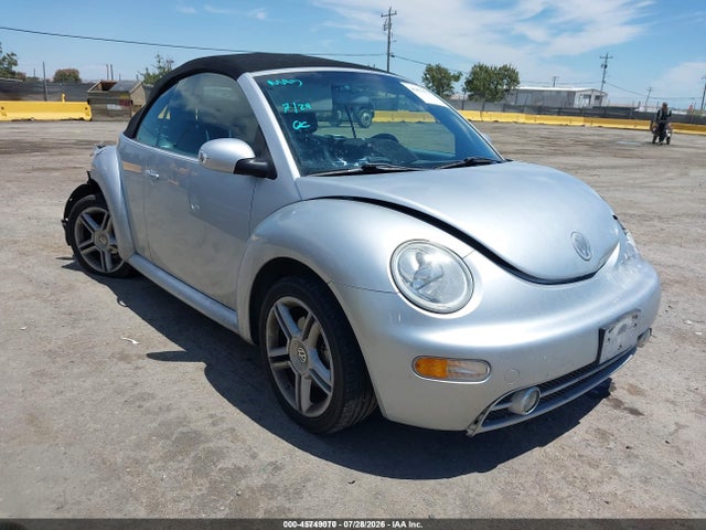 2004 Volkswagen New Beetle Gls 1.8t მანქანა იყიდება აუქციონზე, vin: 3VWCD21Y24M302925, აუქციონის ნომერი: 45749070