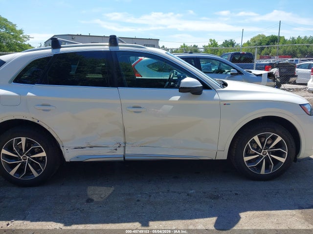 Продажа на аукционе авто 2023 Audi Q5 Premium Plus 45 Tfsi S Line Quattro, vin: WA1EAAFY7P2088561, номер лота: 45749103