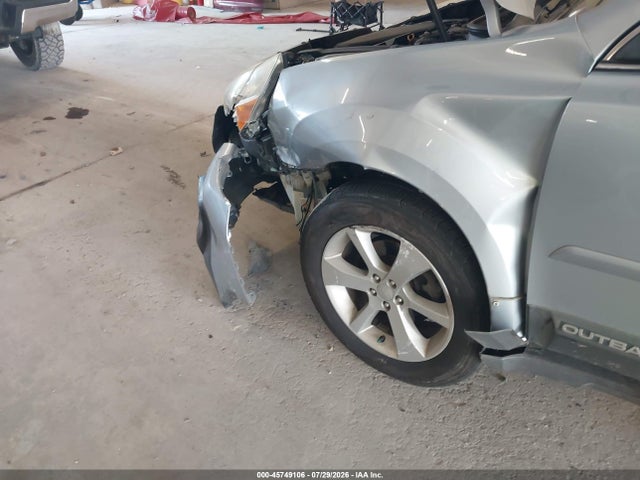 Продажа на аукционе авто 2013 Subaru Outback 2.5i Premium, vin: 4S4BRCBC5D3269232, номер лота: 45749106