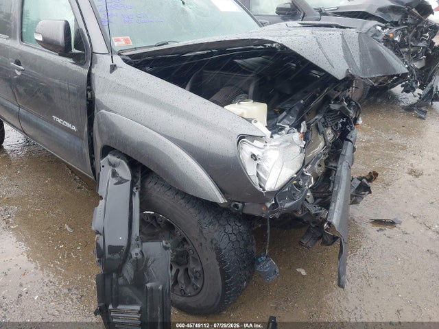 Toyota Tacoma Base V6 2015 3TMLU4EN7FM179334 Image 17