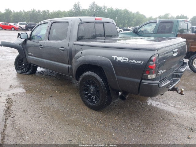 Toyota Tacoma Base V6 2015 3TMLU4EN7FM179334 Image 3