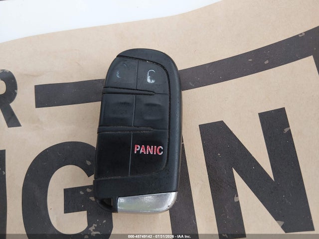 2020 Jeep Renegade Latitude Fwd მანქანა იყიდება აუქციონზე, vin: ZACNJABB7LPL60482, აუქციონის ნომერი: 45749142