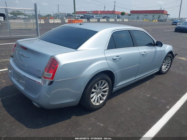 Продаж на аукціоні авто 2013 Chrysler 300 Motown, vin: 2C3CCAAG8DH703597, номер лоту: 45749173
