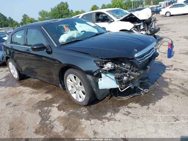 Продажа на аукционе авто 2012 Chrysler 200 Touring, vin: 1C3CCBBG9CN210974, номер лота: 45749201