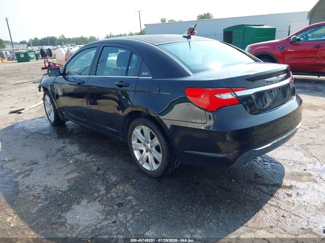 Продажа на аукционе авто 2012 Chrysler 200 Touring, vin: 1C3CCBBG9CN210974, номер лота: 45749201