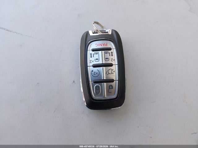 2019 Chrysler Pacifica Touring L Plus მანქანა იყიდება აუქციონზე, vin: 2C4RC1EG8KR627998, აუქციონის ნომერი: 45749238