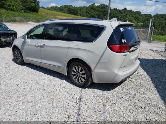 2019 Chrysler Pacifica Touring L Plus მანქანა იყიდება აუქციონზე, vin: 2C4RC1EG8KR627998, აუქციონის ნომერი: 45749238