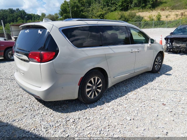 2019 Chrysler Pacifica Touring L Plus მანქანა იყიდება აუქციონზე, vin: 2C4RC1EG8KR627998, აუქციონის ნომერი: 45749238