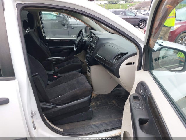 45749280 :رقم المزاد ، 2C4JRGAG9ER142701 vin ، 2014 Ram Cargo Tradesman مزاد بيع