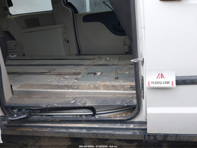 45749280 :رقم المزاد ، 2C4JRGAG9ER142701 vin ، 2014 Ram Cargo Tradesman مزاد بيع