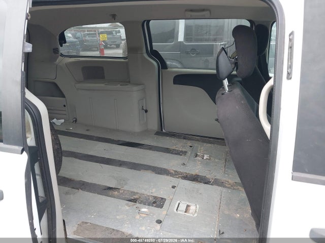 45749280 :رقم المزاد ، 2C4JRGAG9ER142701 vin ، 2014 Ram Cargo Tradesman مزاد بيع