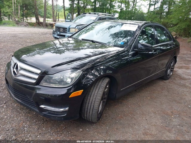 45749329 :رقم المزاد ، WDDGF8AB5DG135991 vin ، 2013 Mercedes-benz C 300 Sport 4matic مزاد بيع