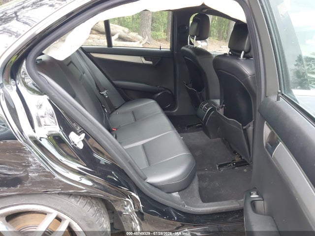 45749329 :رقم المزاد ، WDDGF8AB5DG135991 vin ، 2013 Mercedes-benz C 300 Sport 4matic مزاد بيع