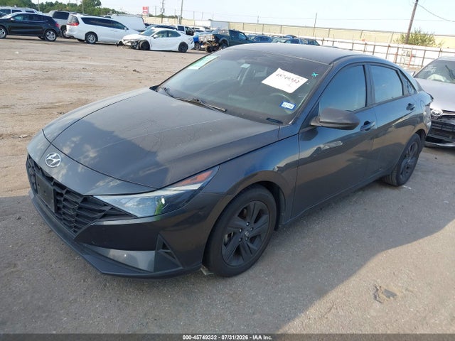 Продажа на аукционе авто 2022 Hyundai Elantra Sel, vin: 5NPLM4AG2NH057895, номер лота: 45749332