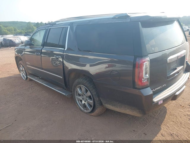 45749360 :رقم المزاد ، 1GKS2HKJ4GR121163 vin ، 2016 Gmc Yukon Xl Denali مزاد بيع
