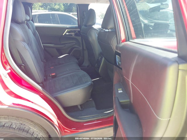 Продажа на аукционе авто 2022 Mitsubishi Outlander Se 2.5 S-awc, vin: JA4J4UA88NZ037704, номер лота: 45749364