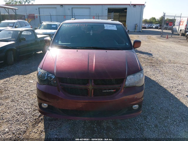 2017 Dodge Grand Caravan Gt მანქანა იყიდება აუქციონზე, vin: 2C4RDGEG6HR694172, აუქციონის ნომერი: 45749381