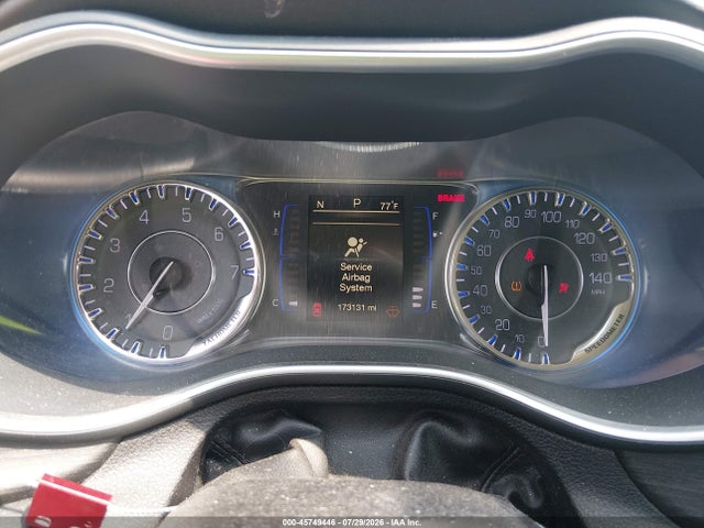 Продажа на аукционе авто 2016 Chrysler 200 Limited, vin: 1C3CCCABXGN161723, номер лота: 45749446