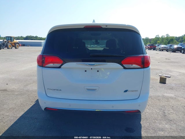Продажа на аукционе авто 2018 Chrysler Pacifica Hybrid Touring L, vin: 2C4RC1L76JR175700, номер лота: 45749481