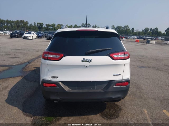 45749490 :رقم المزاد ، 1C4PJLCB9GW125631 vin ، 2016 Jeep Cherokee Latitude مزاد بيع