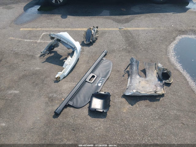 45749490 :رقم المزاد ، 1C4PJLCB9GW125631 vin ، 2016 Jeep Cherokee Latitude مزاد بيع
