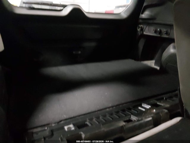 45749493 :رقم المزاد ، JF2SLDBC6SH442477 vin ، 2025 Subaru Forester Premium مزاد بيع