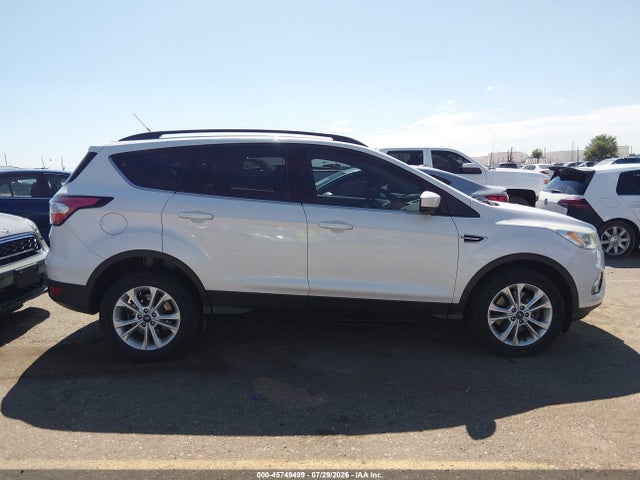 2017 Ford Escape Se მანქანა იყიდება აუქციონზე, vin: 1FMCU9GDXHUB94115, აუქციონის ნომერი: 45749499