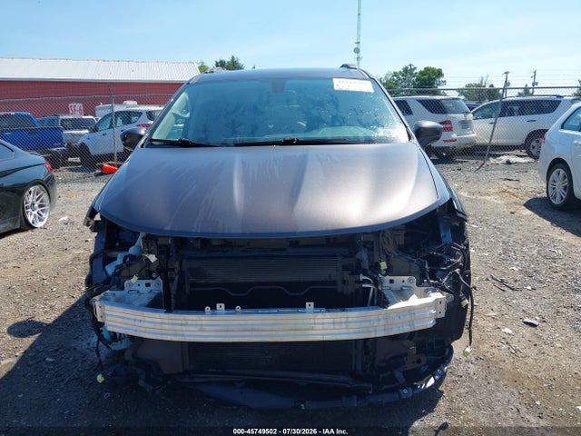 45749502 :رقم المزاد ، 2C4RC1BG5JR229098 vin ، 2018 Chrysler Pacifica Touring L مزاد بيع