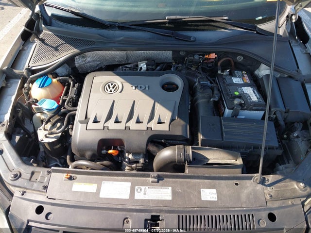 Aukcja sprzedaży 2013 Volkswagen Passat 2.0l Tdi Se, vin: 1VWBN7A35DC043682, numer aukcji: 45749504