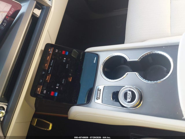 1GYC3KML5TZ706640 Cadillac Vistiq Luxury