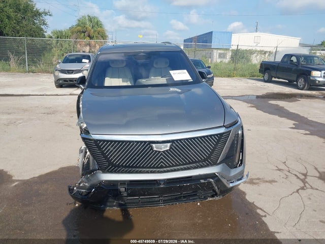 1GYC3KML5TZ706640 Cadillac Vistiq Luxury