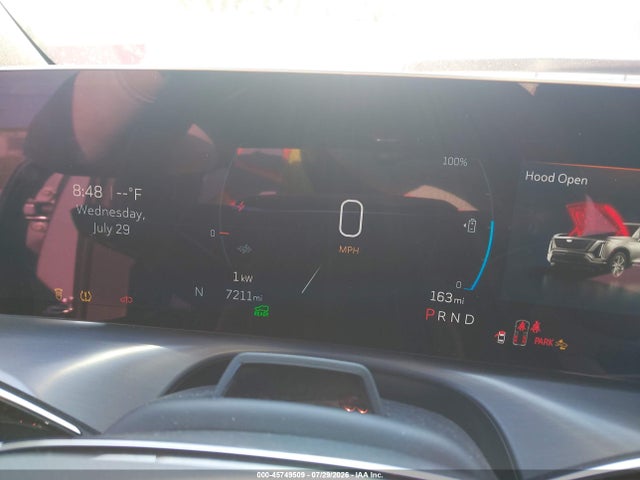 1GYC3KML5TZ706640 Cadillac Vistiq Luxury