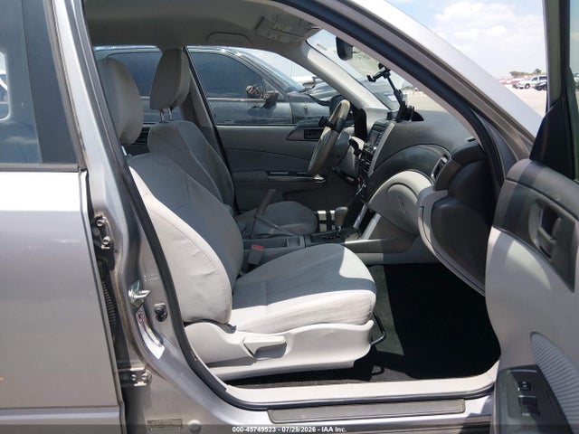 Продаж на аукціоні авто 2011 Subaru Forester 2.5x, vin: JF2SHBBC8BH702433, номер лоту: 45749523