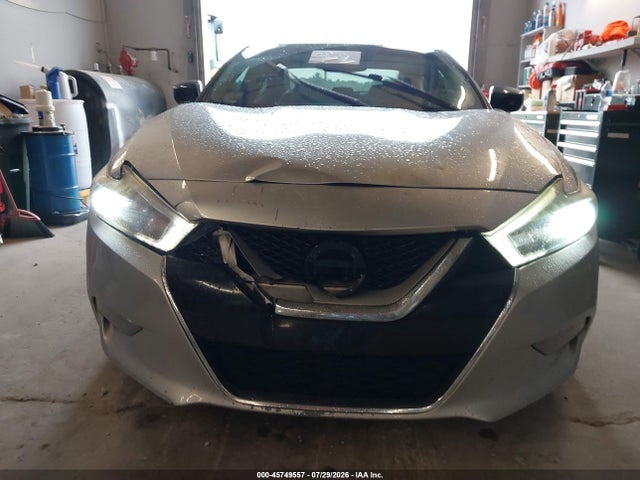 45749557 :رقم المزاد ، 1N4AA6AP2HC445758 vin ، 2017 Nissan Maxima 3.5 S مزاد بيع