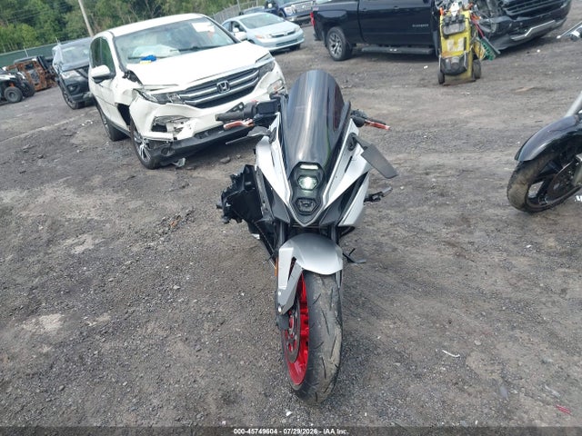 Suzuki Gsx800 F 2024 JS1EM13B5R7102289 Image 5